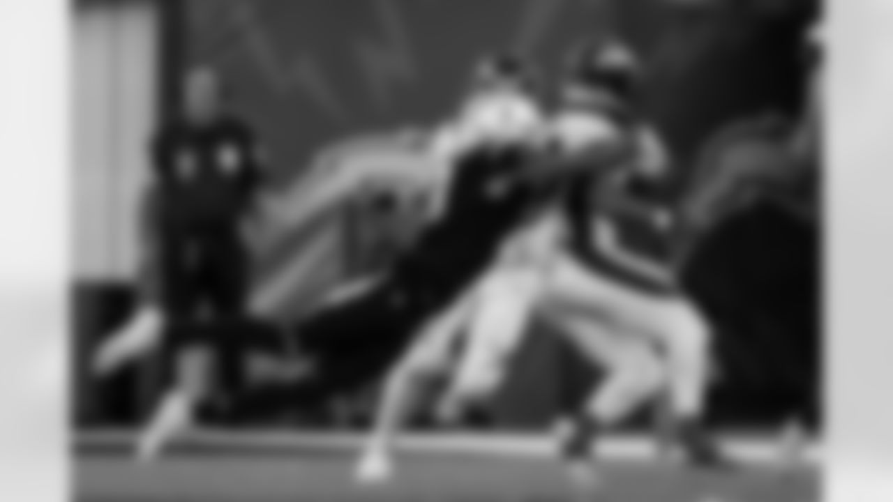 The Los Angeles Chargers play the Denver Broncos on Sunday, December 10, 2023 at SoFi Stadium in Inglewood, CA.
[FINAL SCORE: DEN 24 - LAC 7]