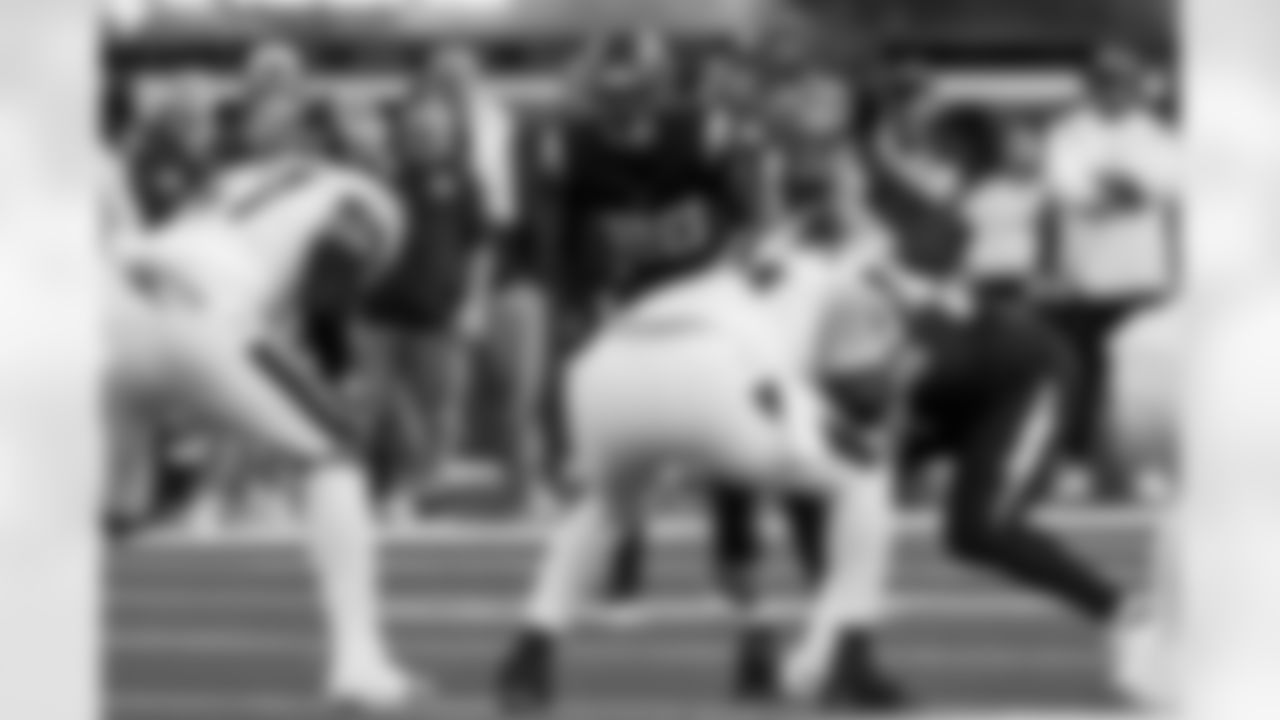 Check out the best shots from the Chargers Week 17 matchup against the Texans!