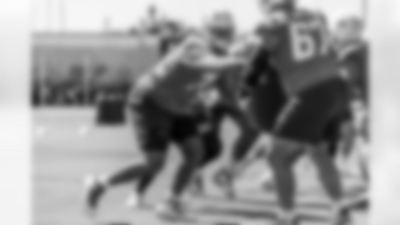 The Los Angeles Chargers practice on Thursday, October 9, 2025 at The Bolt in El Segundo, CA.