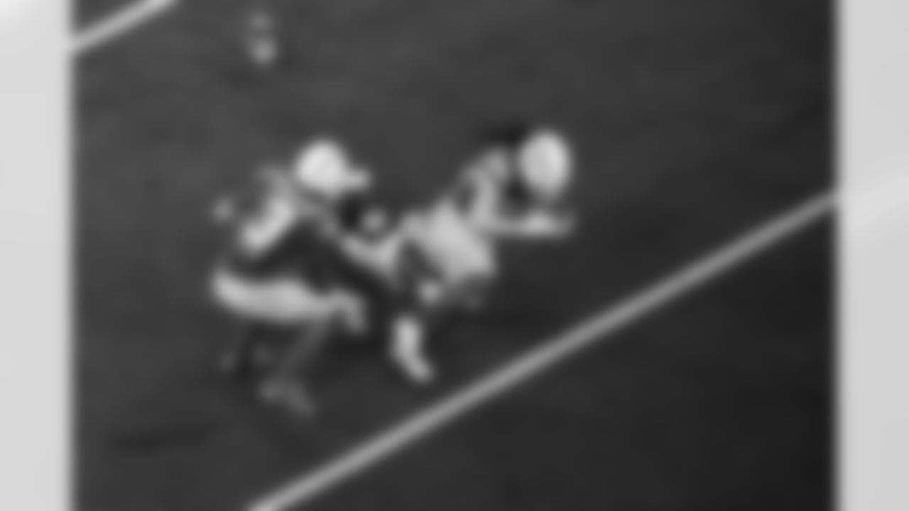 CB Donte Jackson (26)