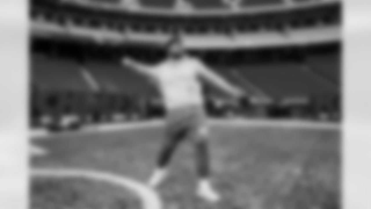 OLB Tuli Tuipulotu (45)