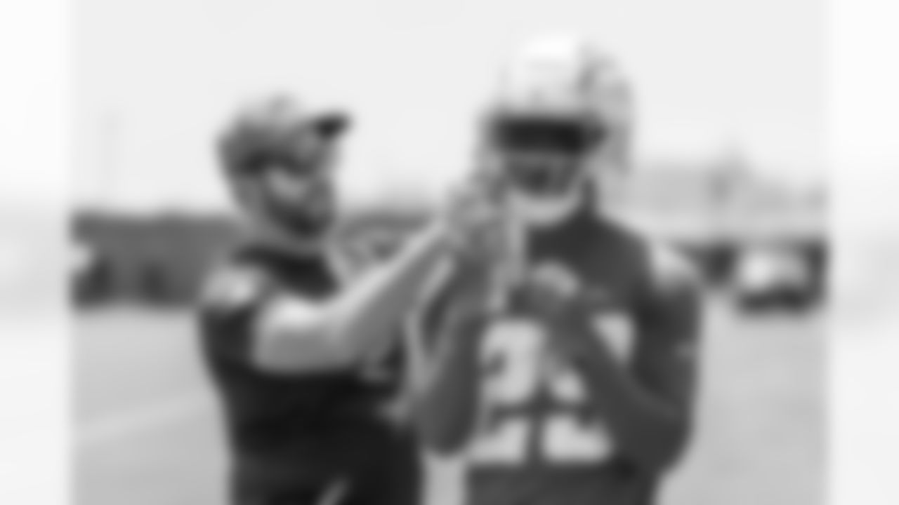 Los Angeles Chargers players participate in Phase 3 of the offseason program on Tuesday, May 27, 2025 at The Bolt in El Segundo, CA.