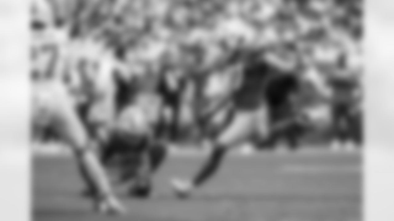 Take a look back at the best photos of Cameron Dicker's 2025 campaign.