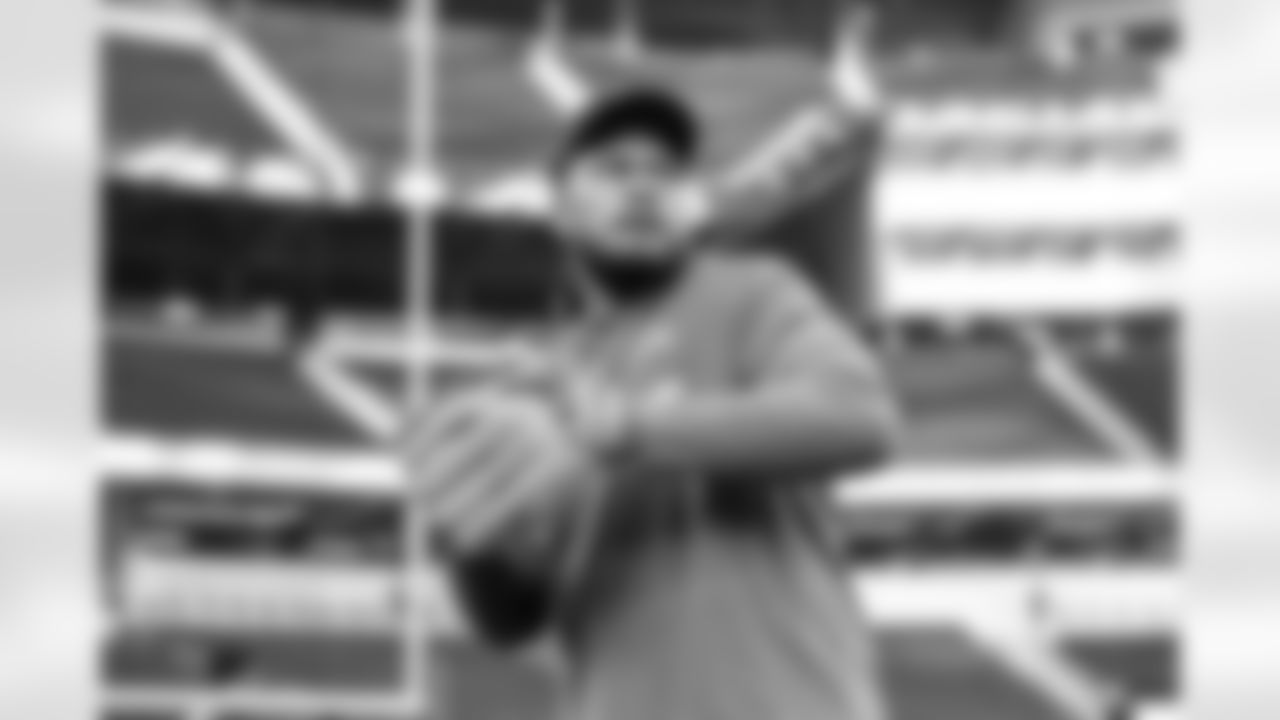 OLB Tuli Tuipulotu (45)