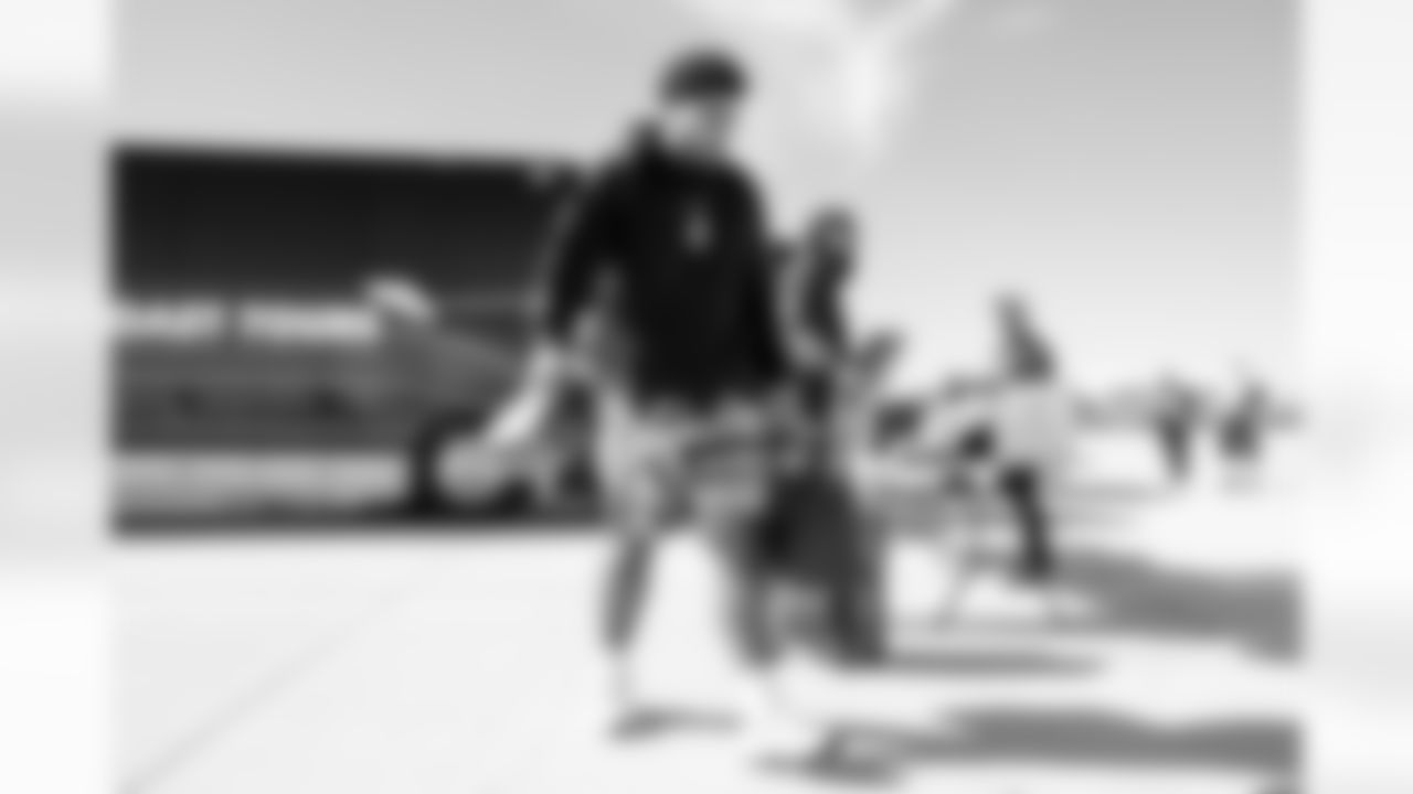 Los Angeles Chargers OLB Tuli Tuipulotu (45) travels to New England on Friday, Jan. 9, 2025 for the Wild Card matchup against the New England Patriots.