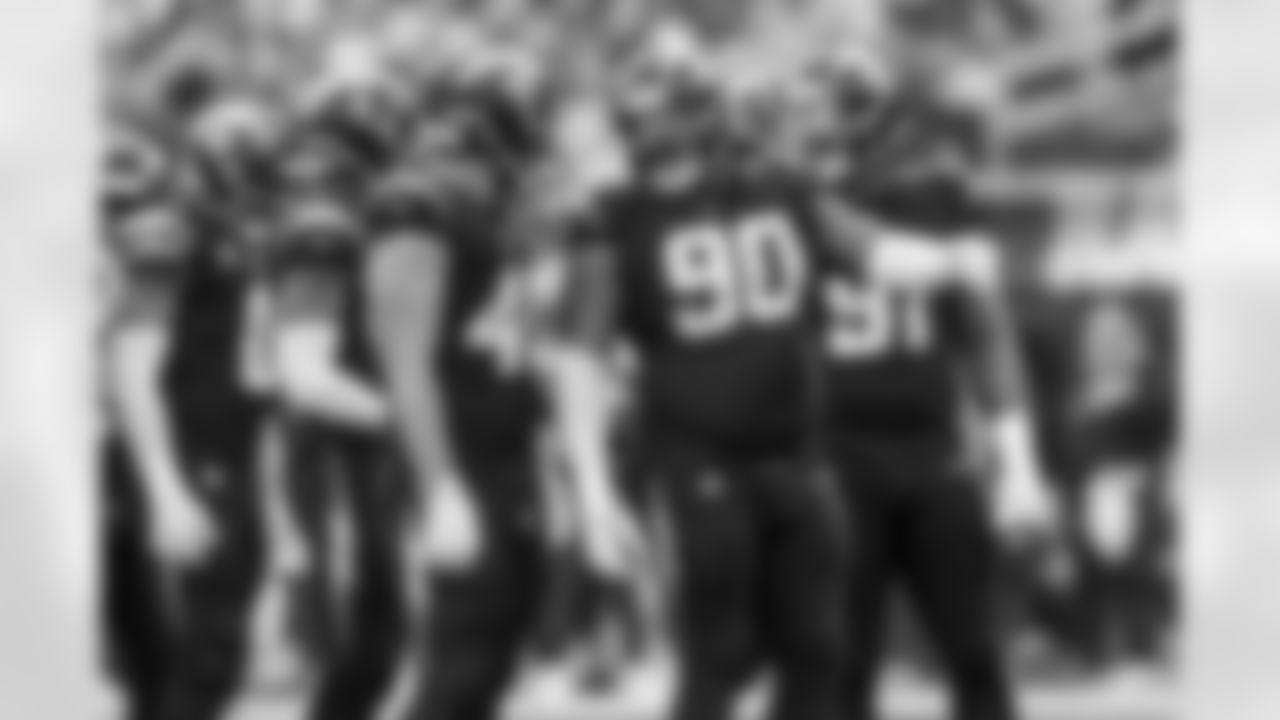 S Tony Jefferson (23), S Derwin James Jr. (3), OLB Tuli Tuipulotu (45) and DL Teair Tart (90)