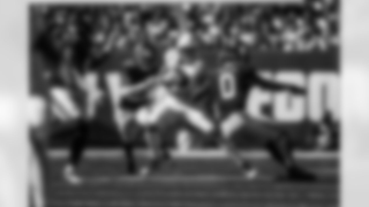 Take a look at the best photos of Chargers 2026 free agent Tyler Conklin