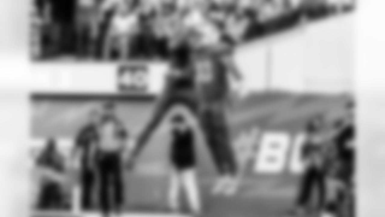 The Los Angeles Chargers play the Denver Broncos on Sunday, December 10, 2023 at SoFi Stadium in Inglewood, CA.
[FINAL SCORE: DEN 24 - LAC 7]