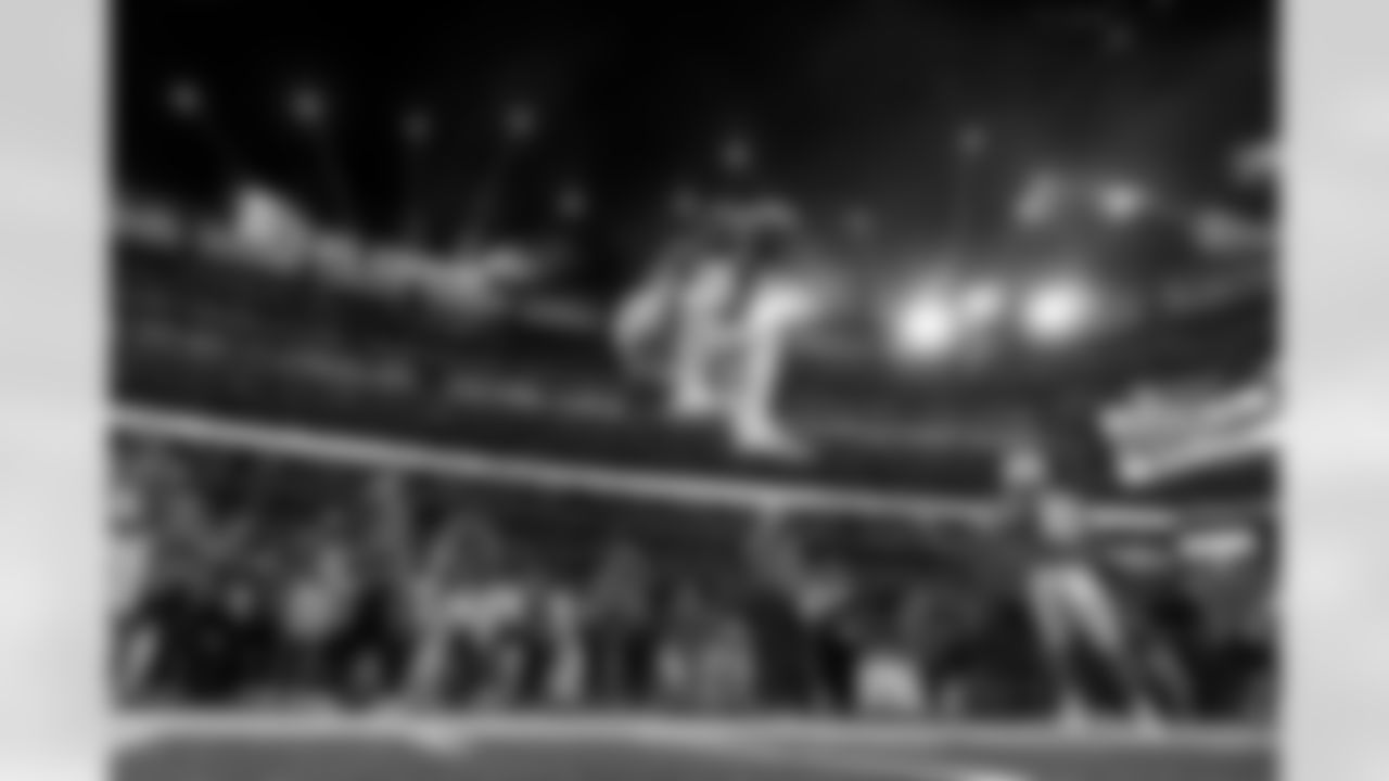 The Los Angeles Chargers play the New York Jets on Monday, November 6, 2023 at MetLife Stadium in East Rutherford, NJ.
[FINAL SCORE: LAC 27 - NYJ 6]