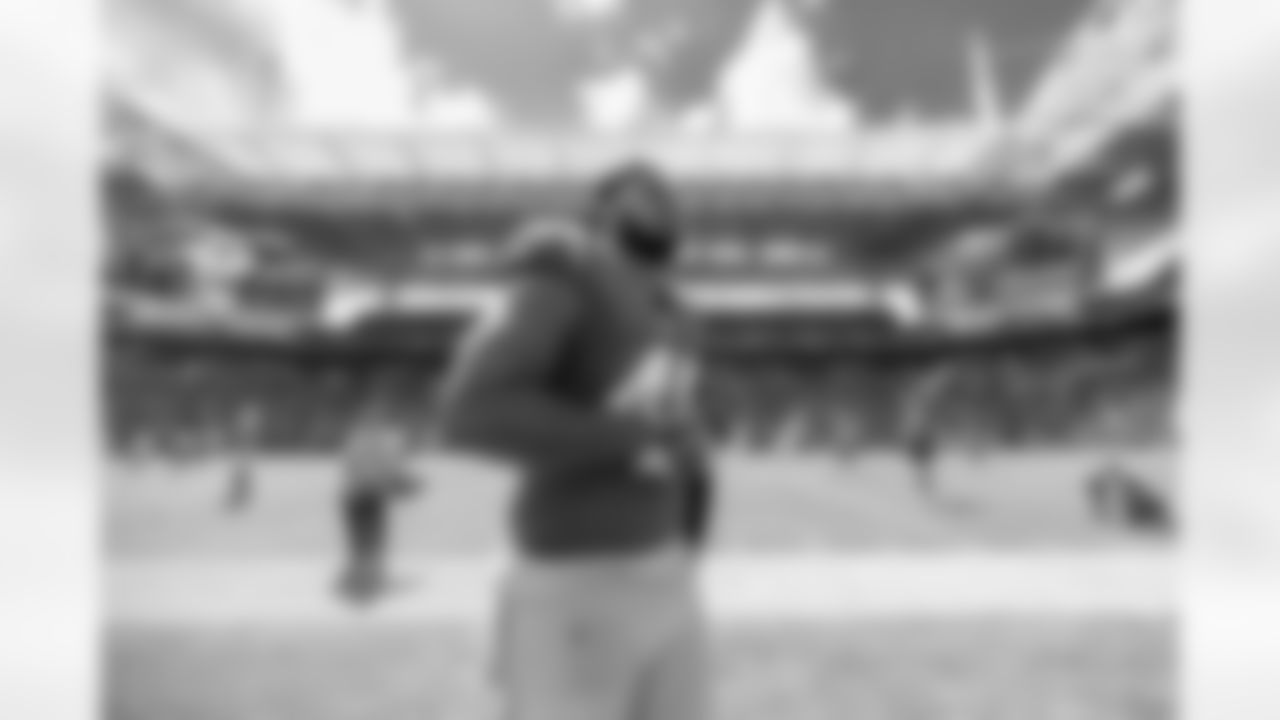 Take a look back at the best photos of Tuli Tuipulotu's 2025 campaign.