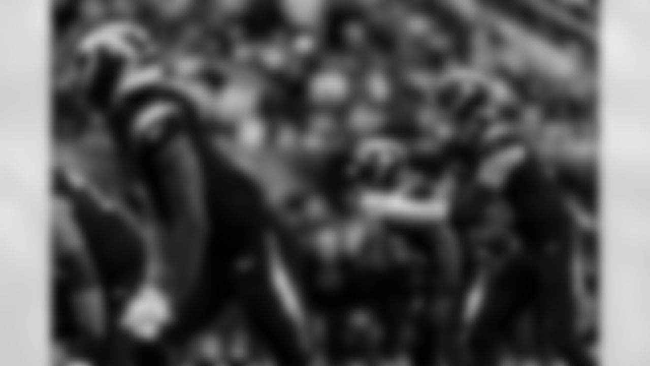 Check out the best shots from the Chargers Week 17 matchup against the Texans!