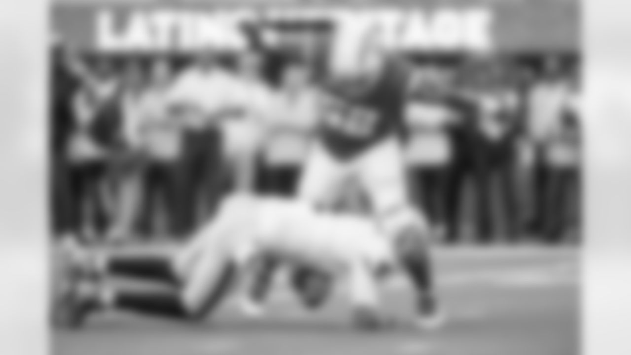 The Los Angeles Chargers play the Las Vegas Raiders on Sunday, October 1, 2023 at SoFi Stadium in Inglewood, CA.
[FINAL SCORE: LAC 24 - LV 17]