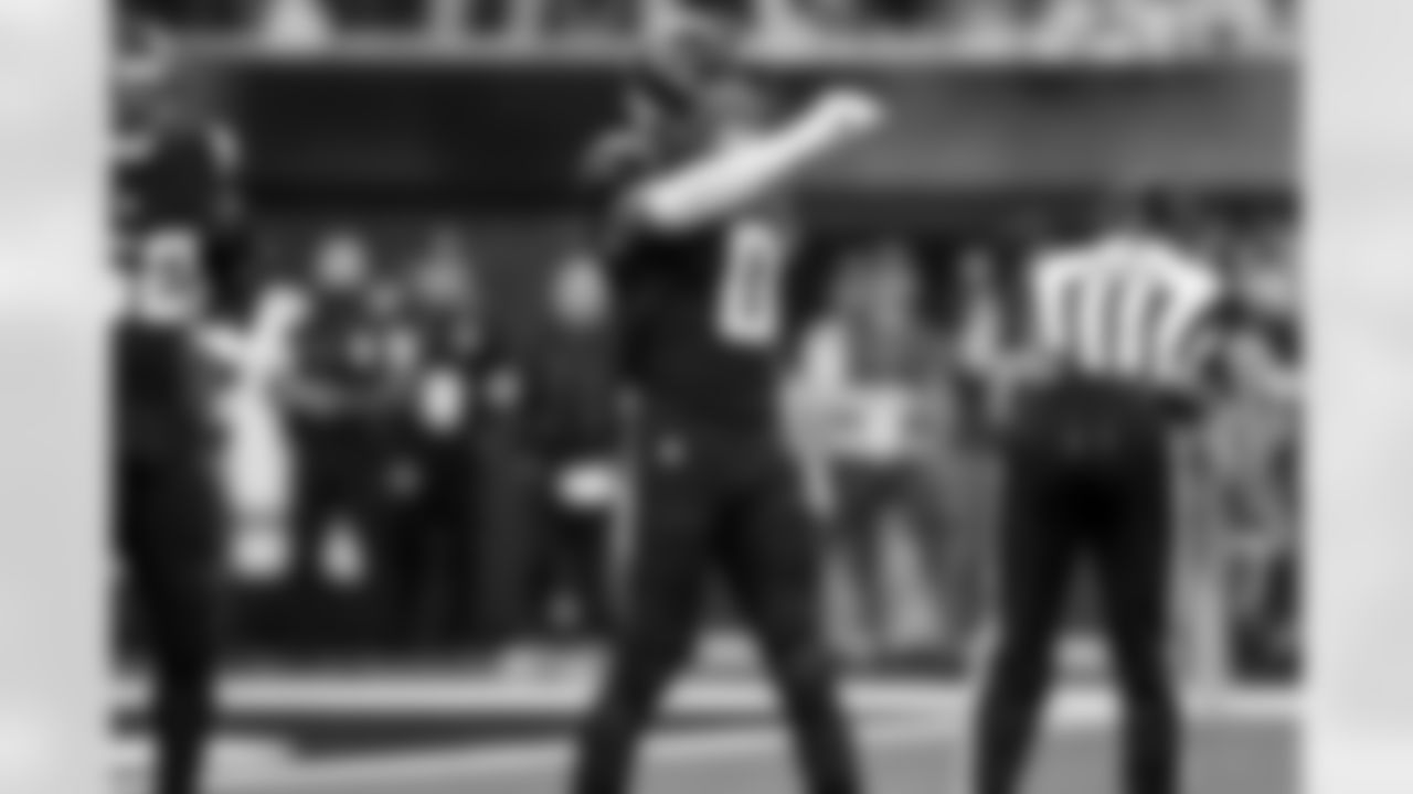 LB Daiyan Henley (0)