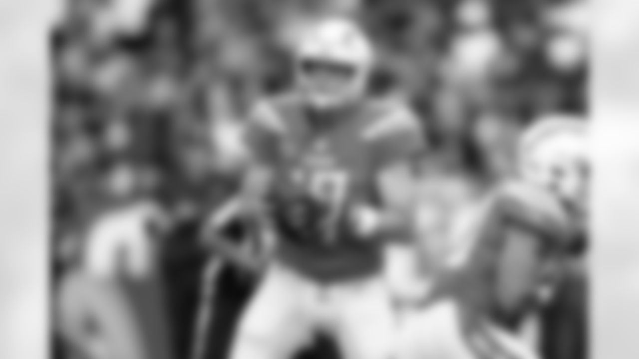 The Los Angeles Chargers play the Oakland Raiders on Sunday, December 22, 2019 at Dignity Health Sports Park in Carson, California. 
[FINAL SCORE: LAC 17 - OAK 24]