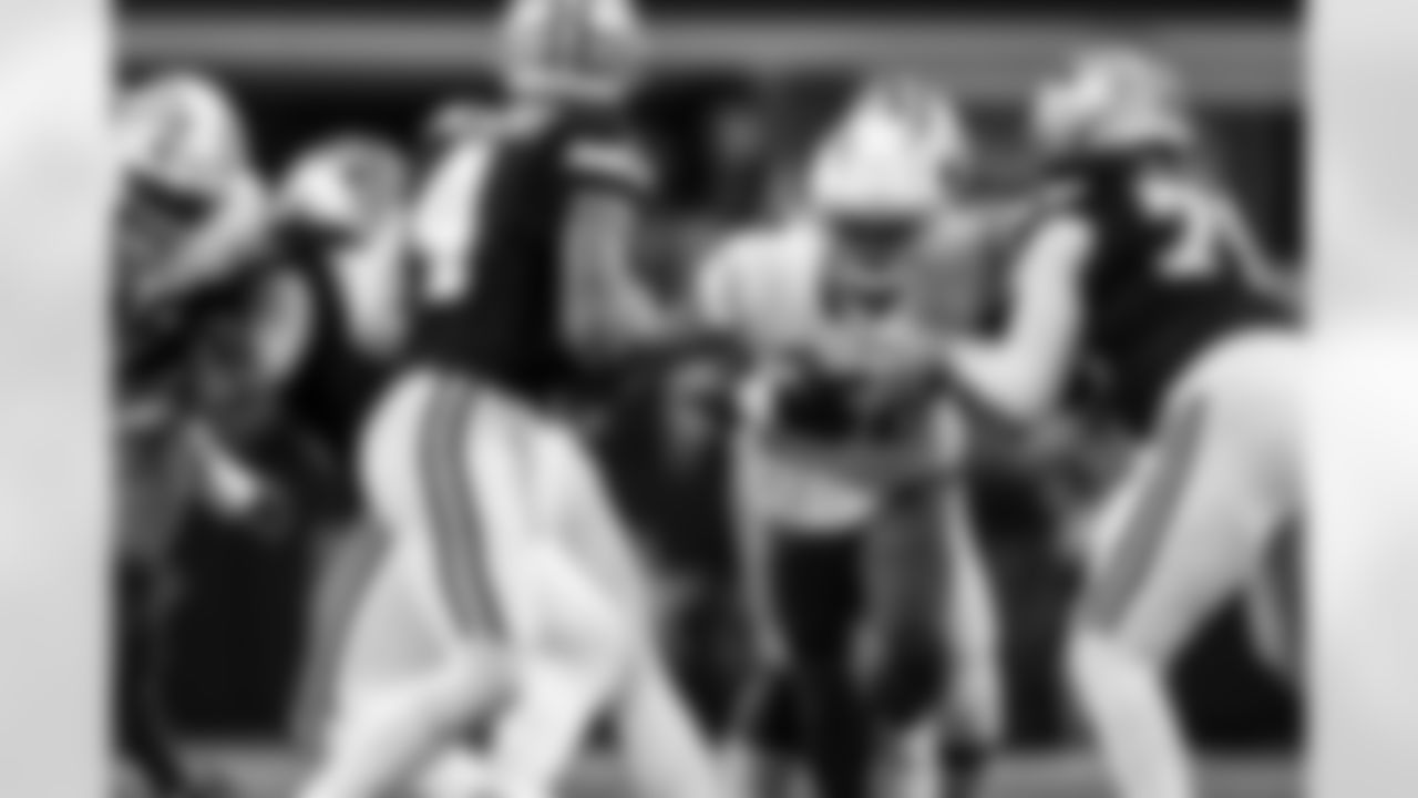 OLB Khalil Mack (52)