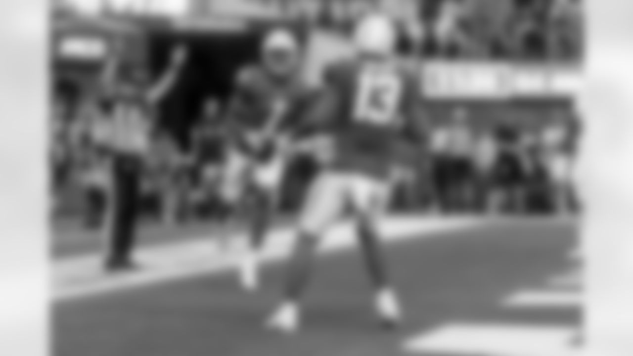 The Los Angeles Chargers play the Detroit Lions on Sunday, November 12, 2023 at SoFi Stadium in Inglewood, CA.
[FINAL SCORE: DET 41 - LAC 38]