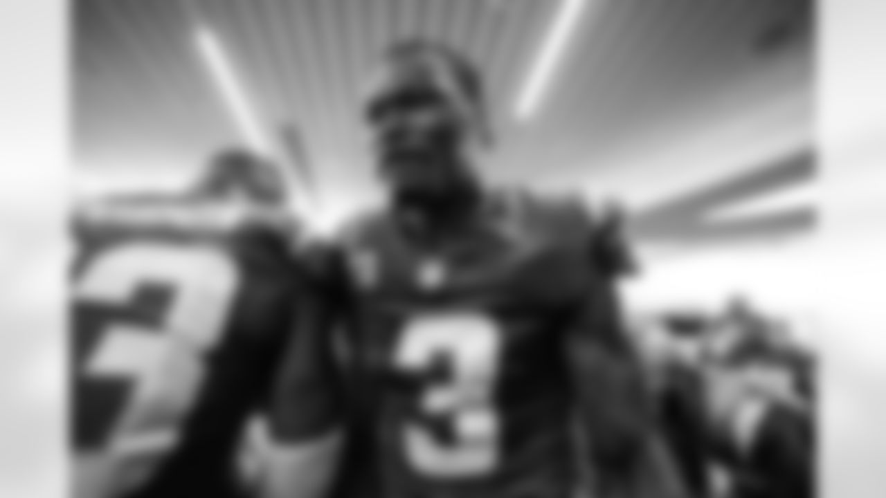 S Derwin James Jr. (3)