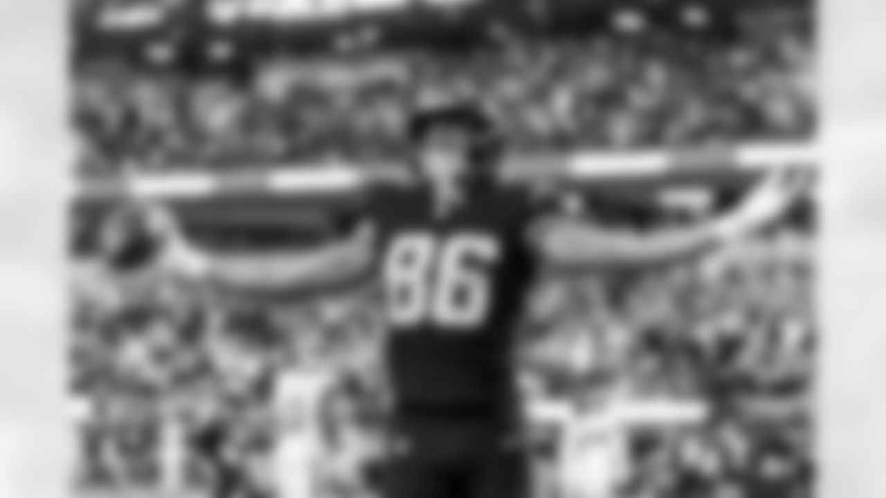 Take a look back at the best photos of the Chargers 2025 draft class in their inaugural NFL campaign.