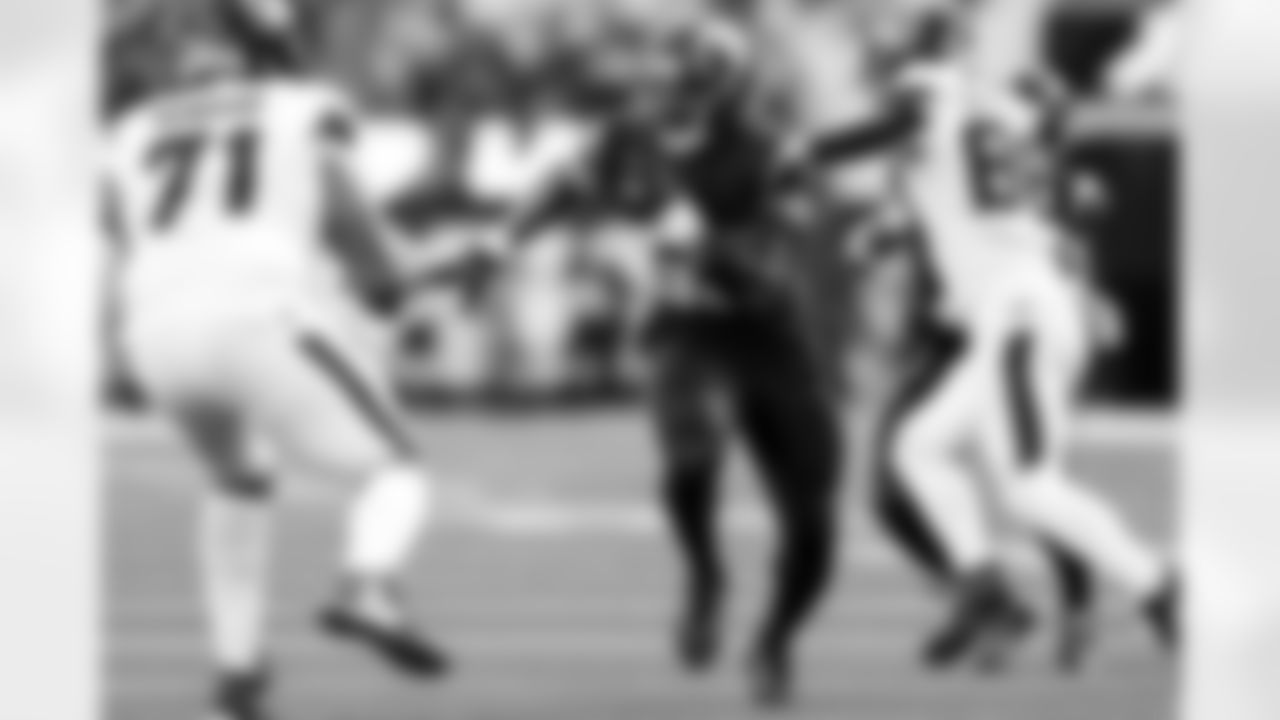 OLB Khalil Mack (52)