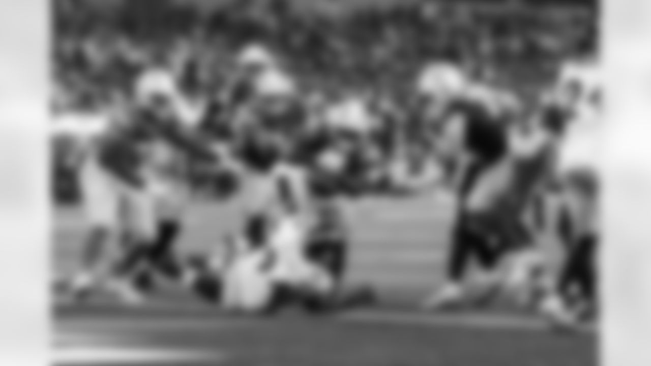 RB Kimani Vidal (30)