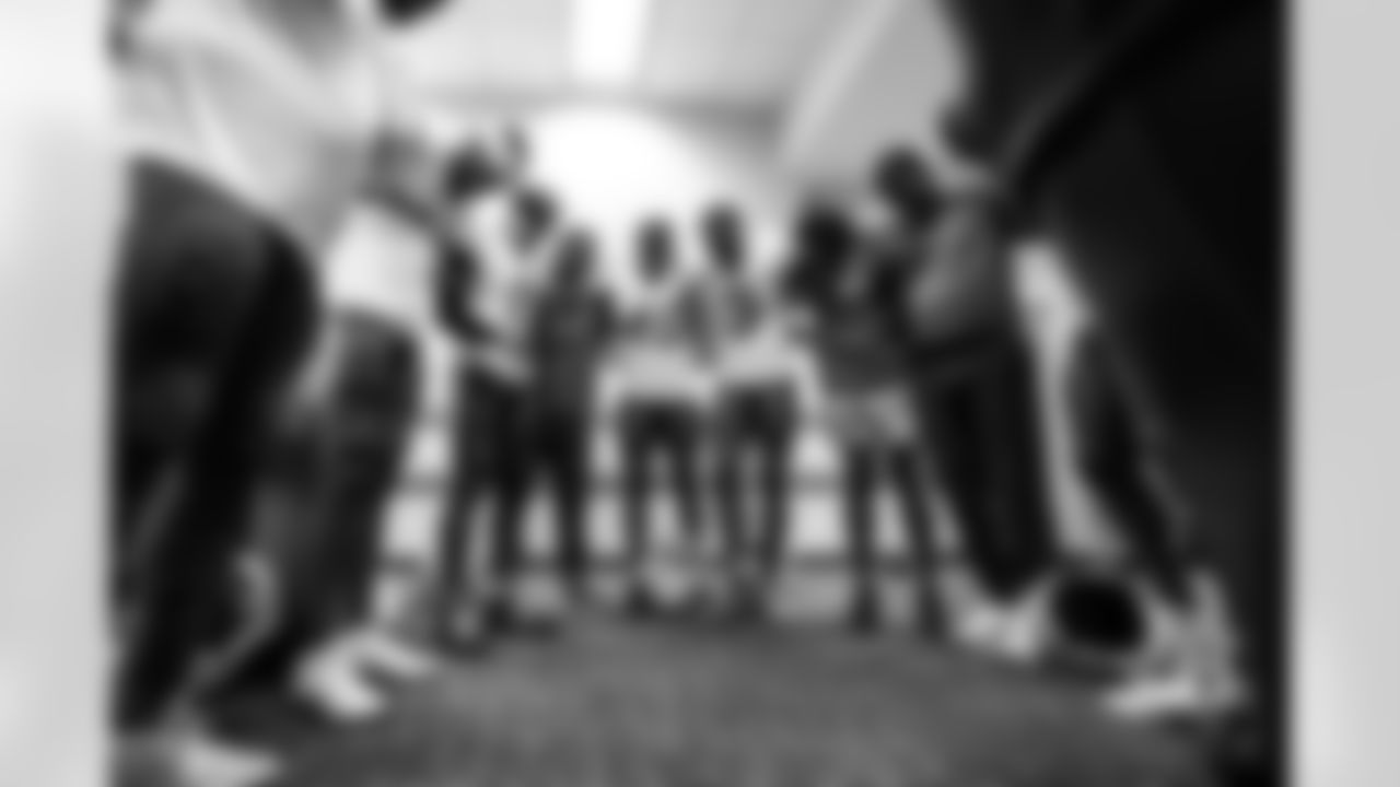 DB Elijah Molden (2), CB Nikko Reed (46), S Kendall Williamson (40), S Derwin James Jr. (3), S RJ Mickens (27) and Defensive Backs Coach Steve Clinkscale