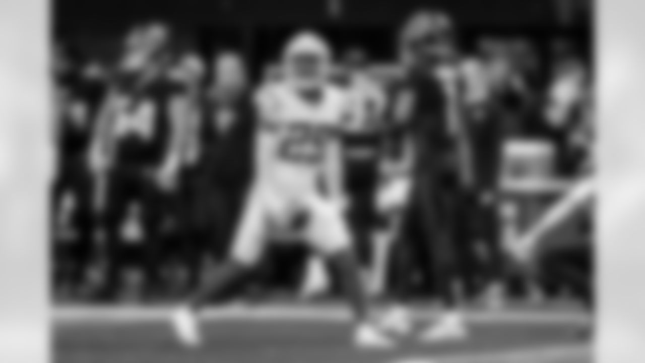 Check out the best shots from the Chargers Week 13 matchup against the Falcons!