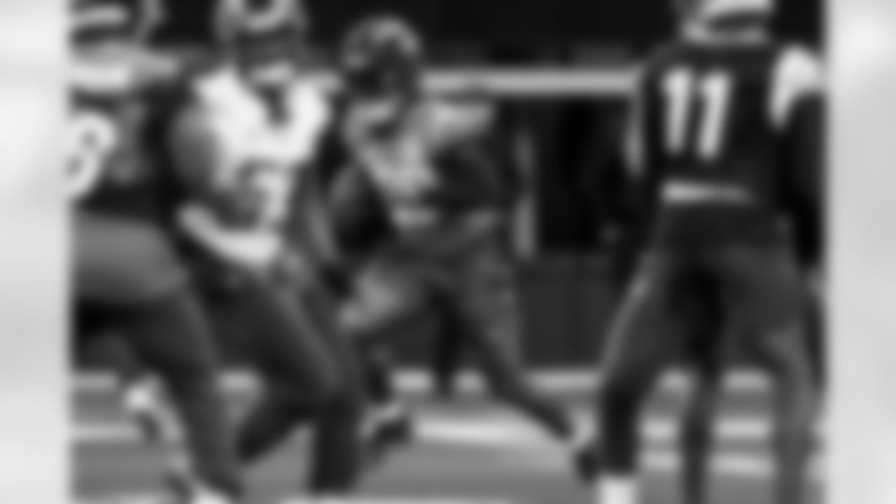 The Los Angeles Chargers practice on Wednesday, December 24, 2025 at Sofi Stadium in Inglewood, CA.