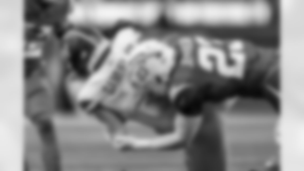 Check out the best shots from the Chargers Week 5 matchup against the Commanders!