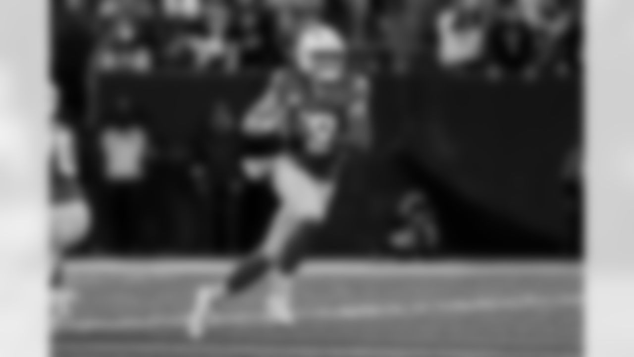 The Los Angeles Chargers play the New York Jets on Monday, November 6, 2023 at MetLife Stadium in East Rutherford, NJ.
[FINAL SCORE: LAC 27 - NYJ 6]