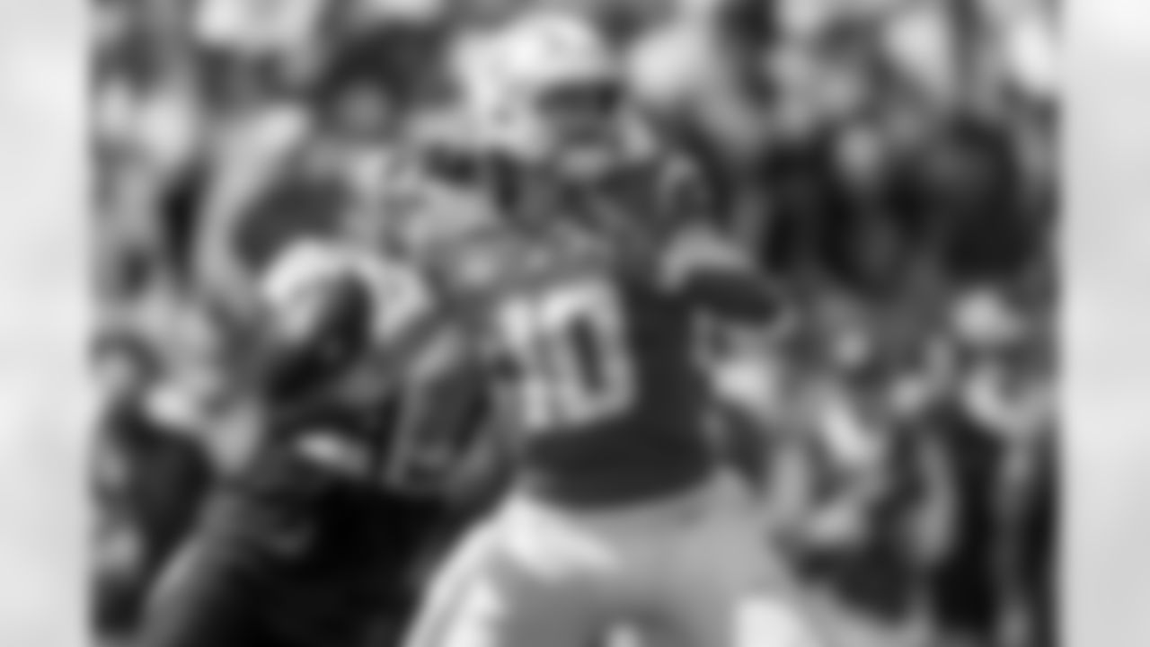 The Los Angeles Chargers play the Tennessee Titans on Sunday, September 17, 2023 at Nissan Stadium in Nashville, TN.
[FINAL SCORE: TEN 27 - LAC 24]