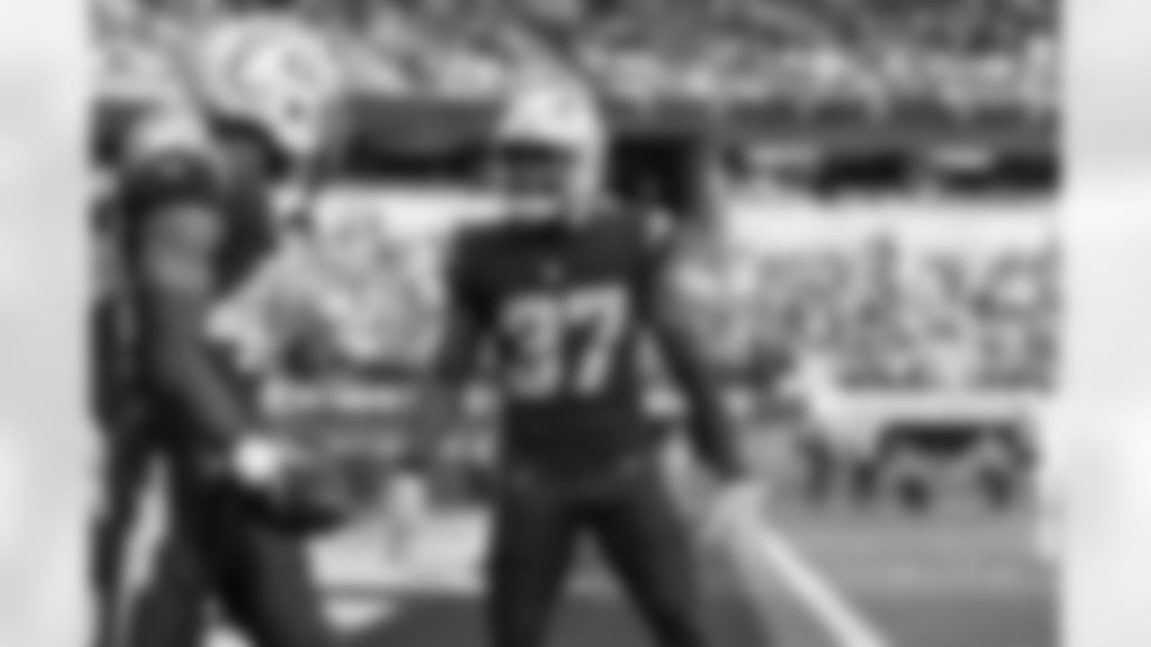 The Los Angeles Chargers play the Denver Broncos on Sunday, December 10, 2023 at SoFi Stadium in Inglewood, CA.
[FINAL SCORE: DEN 24 - LAC 7]