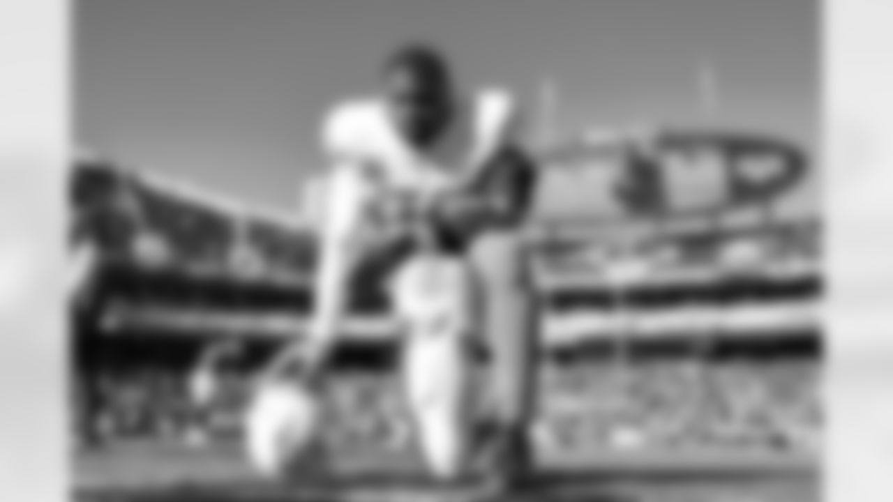 OLB Khalil Mack (52)