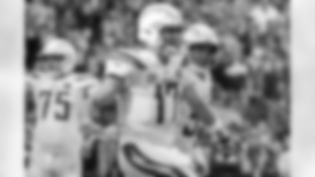 The Los Angeles Chargers play the Seattle Seahawks on Sunday, November 4, 2018 at CenturyLink Stadium in Seattle, Washington.
[FINAL SCORE: LAC 25 - SEA 17]