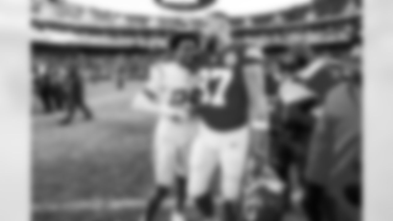 CB Tarheeb Still (29)