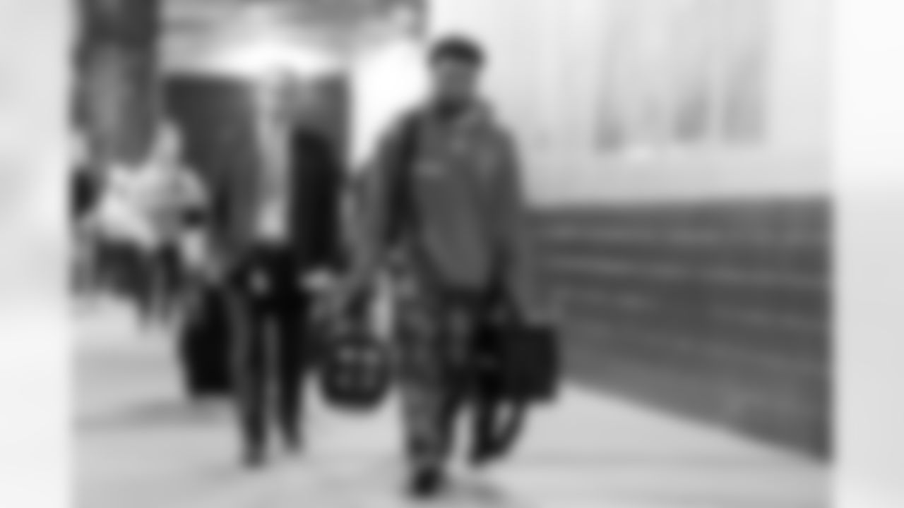 The Los Angeles Chargers play the New England Patriots on Sunday, December 3, 2023 at Gillette Stadium in Foxborough, MA.
[FINAL SCORE: LAC 6 - NE 0]