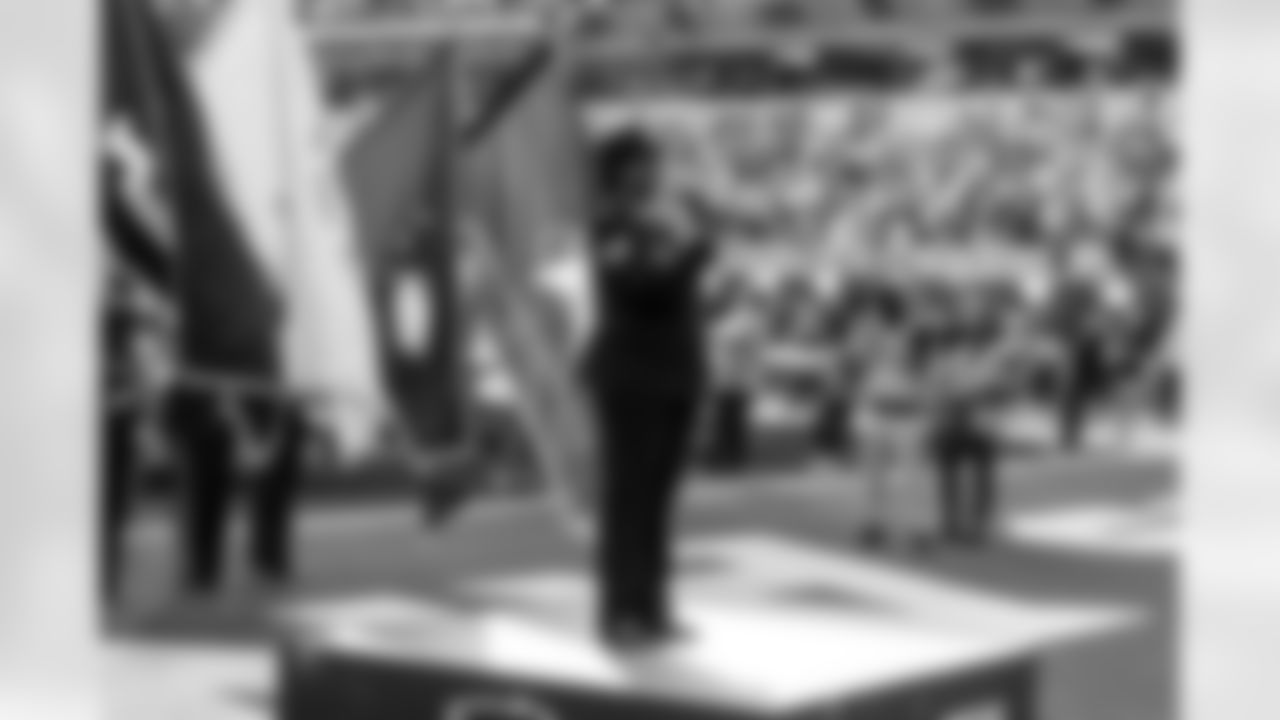 The Los Angeles Chargers play the Tennessee Titans on Sunday, November 10, 2024 at SoFi Stadium in Inglewood, CA.
[FINAL SCORE: LAC 27 - TEN 17]