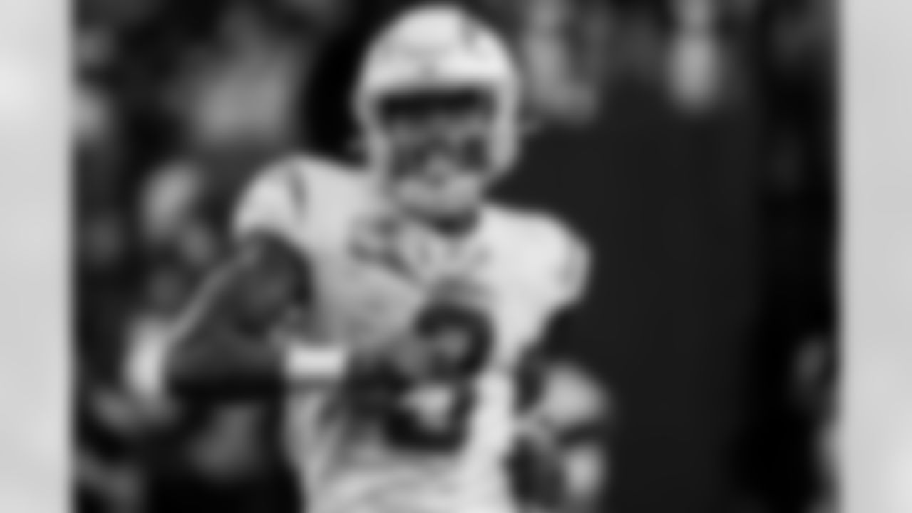 Take a look back at the best photos of the Chargers best celebrations of the 2025 season.