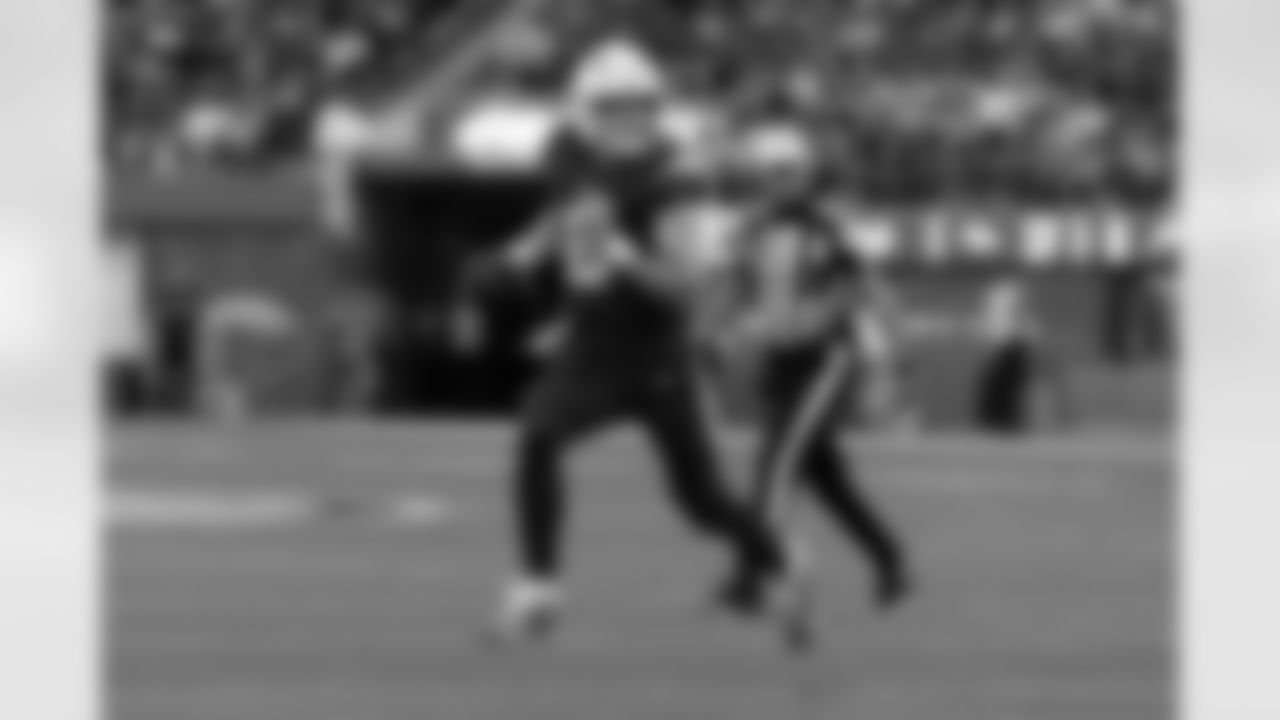 The Los Angeles Chargers play the Denver Broncos on Sunday, December 10, 2023 at SoFi Stadium in Inglewood, CA.
[FINAL SCORE: DEN 24 - LAC 7]