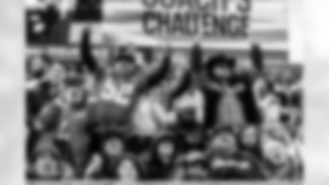 Check out the best shots from the Chargers Week 9 matchup against the Titans!