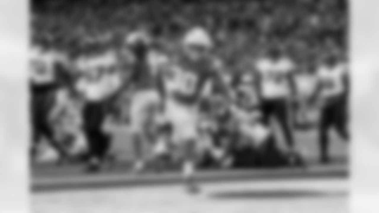 The Los Angeles Chargers play the New York Jets on Monday, November 6, 2023 at MetLife Stadium in East Rutherford, NJ.
[FINAL SCORE: LAC 27 - NYJ 6]