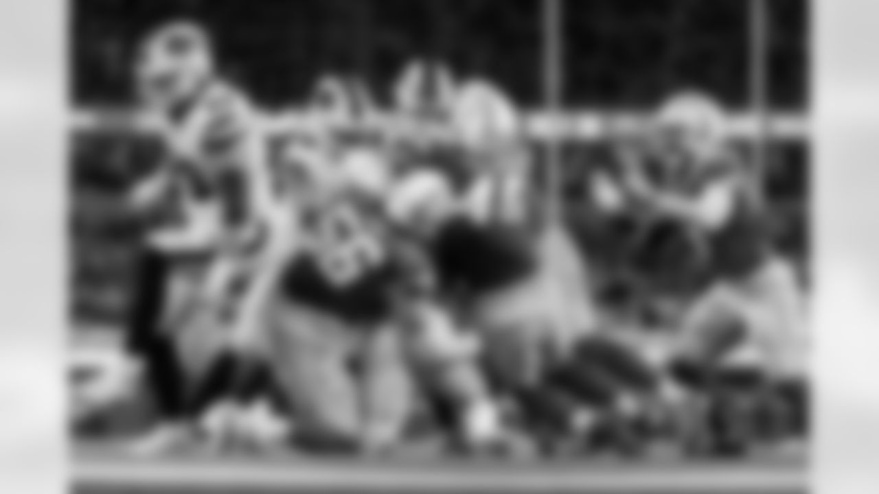 The Los Angeles Chargers play the Buffalo Bills on Saturday, December 23, 2023 at SoFi Stadium in Inglewood, CA.
[FINAL SCORE: BUF 24 - LAC 22]