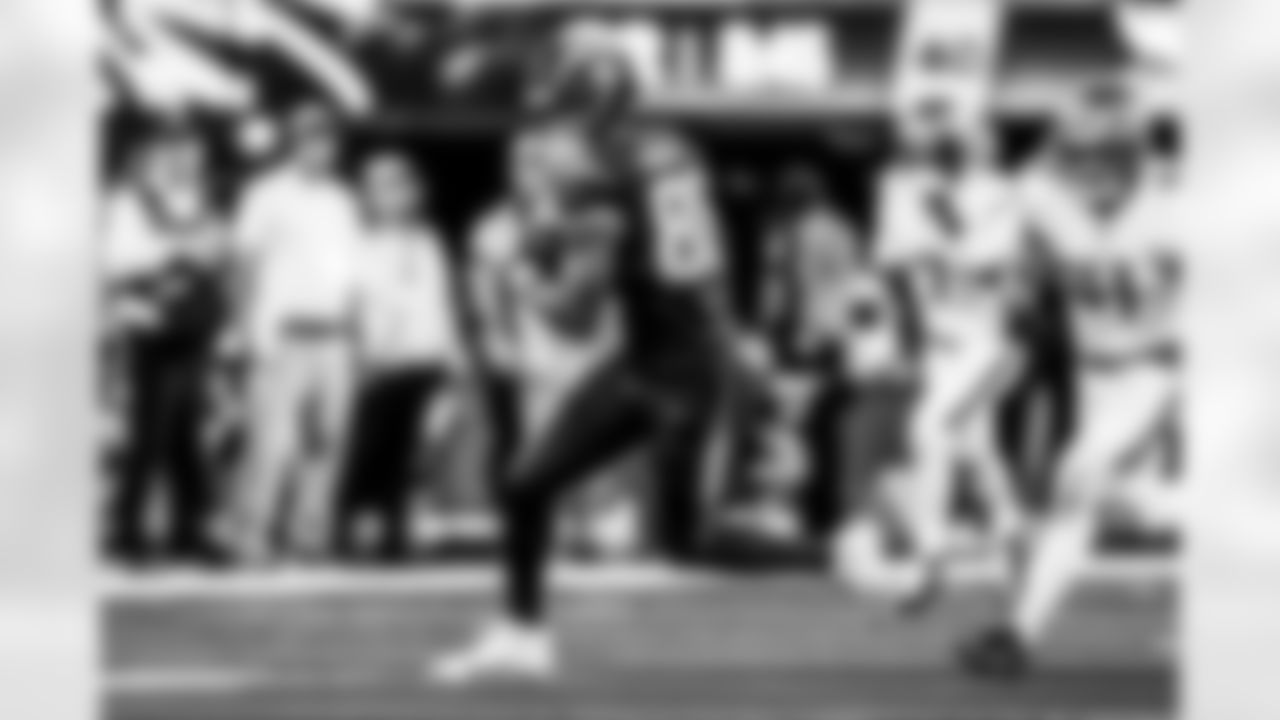 Take a look back at the Chargers Week 8 matchup with the Vikings in monochrome!