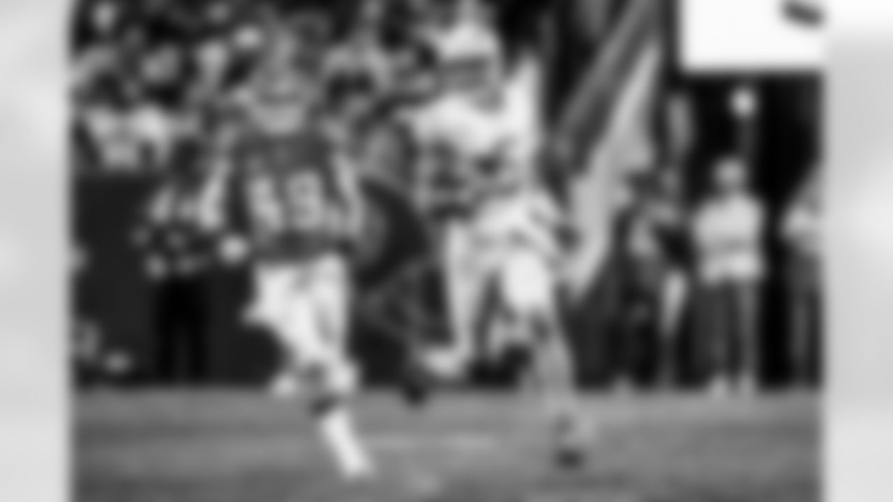 Take a look back at the Chargers Week 18 matchup with the Broncos in monochrome.