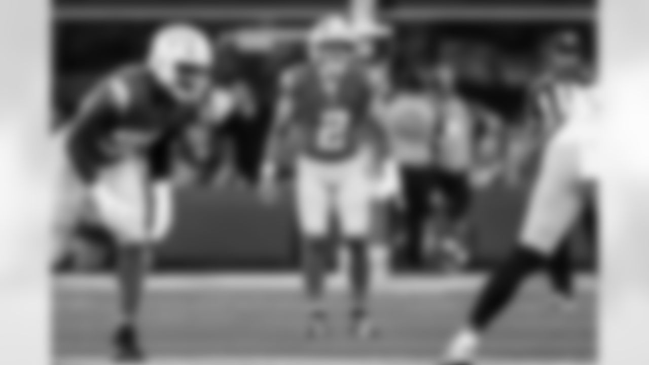 Check out the best shots from the Chargers Week 10 matchup against the Steelers!