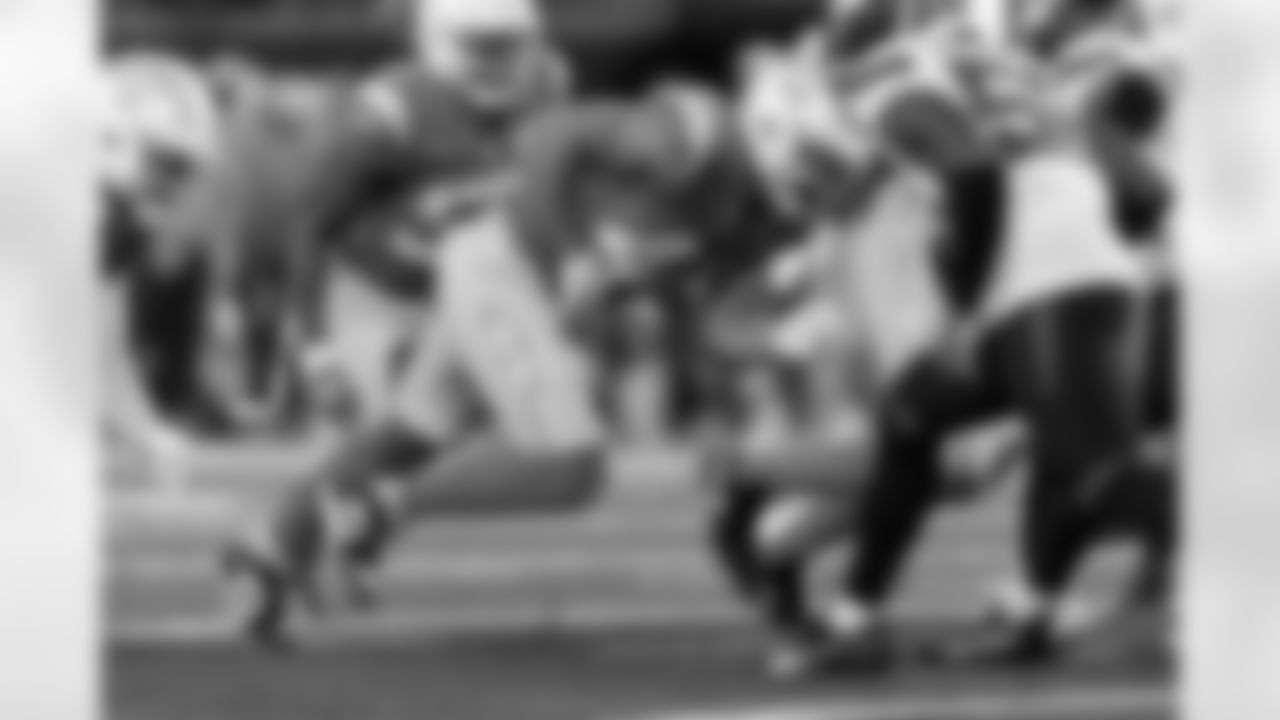 The Los Angeles Chargers play the New York Jets on Monday, November 6, 2023 at MetLife Stadium in East Rutherford, NJ.
[FINAL SCORE: LAC 27 - NYJ 6]