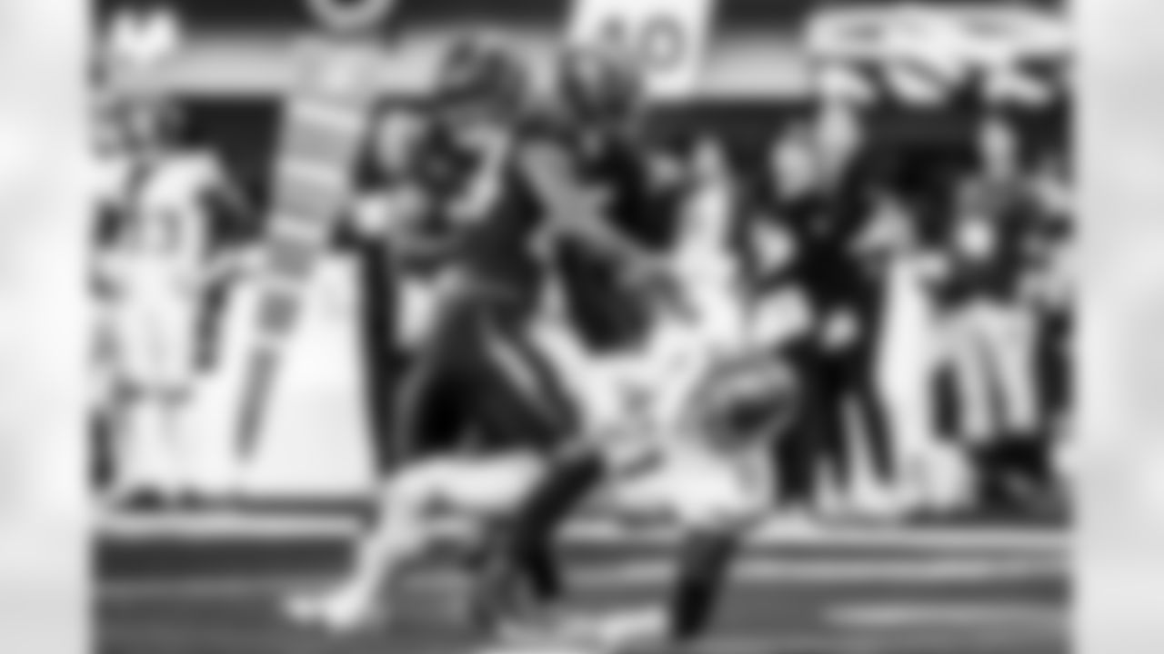 Take a look back at the Chargers Week 8 matchup with the Vikings in monochrome!