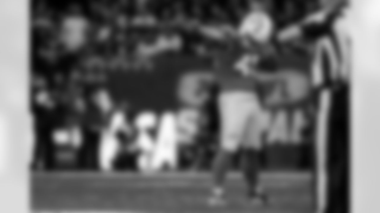 Take a look back at the best photos of the Chargers best celebrations of the 2025 season.