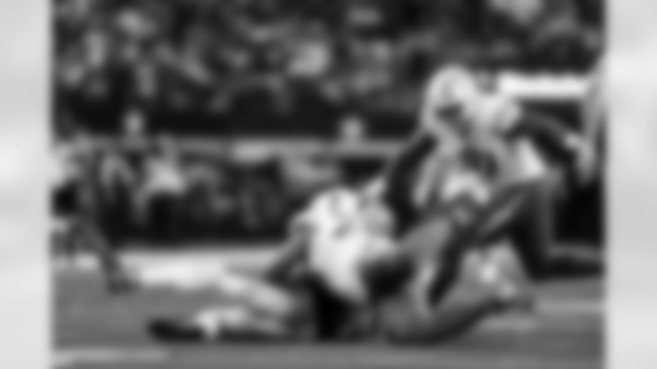 OLB Tuli Tuipulotu (45)