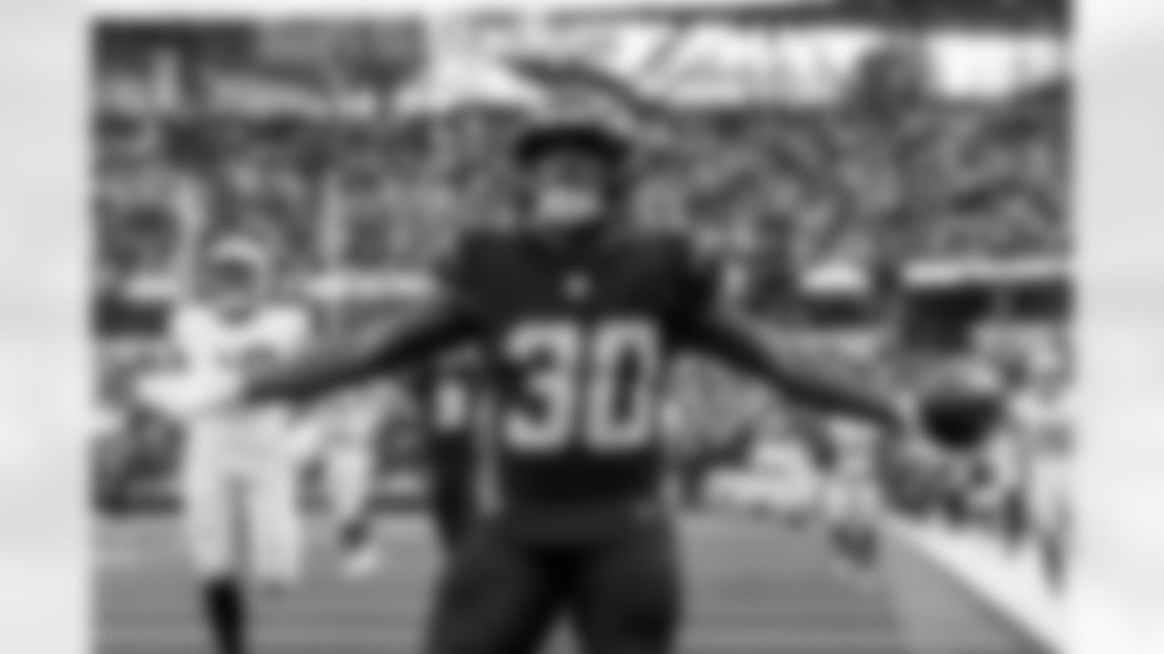 Take a look at the best photos of Chargers 2026 free agent Kimani Vidal