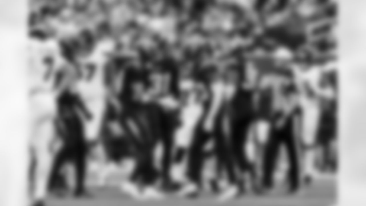 CB Tarheeb Still (29) and S Tony Jefferson (23)